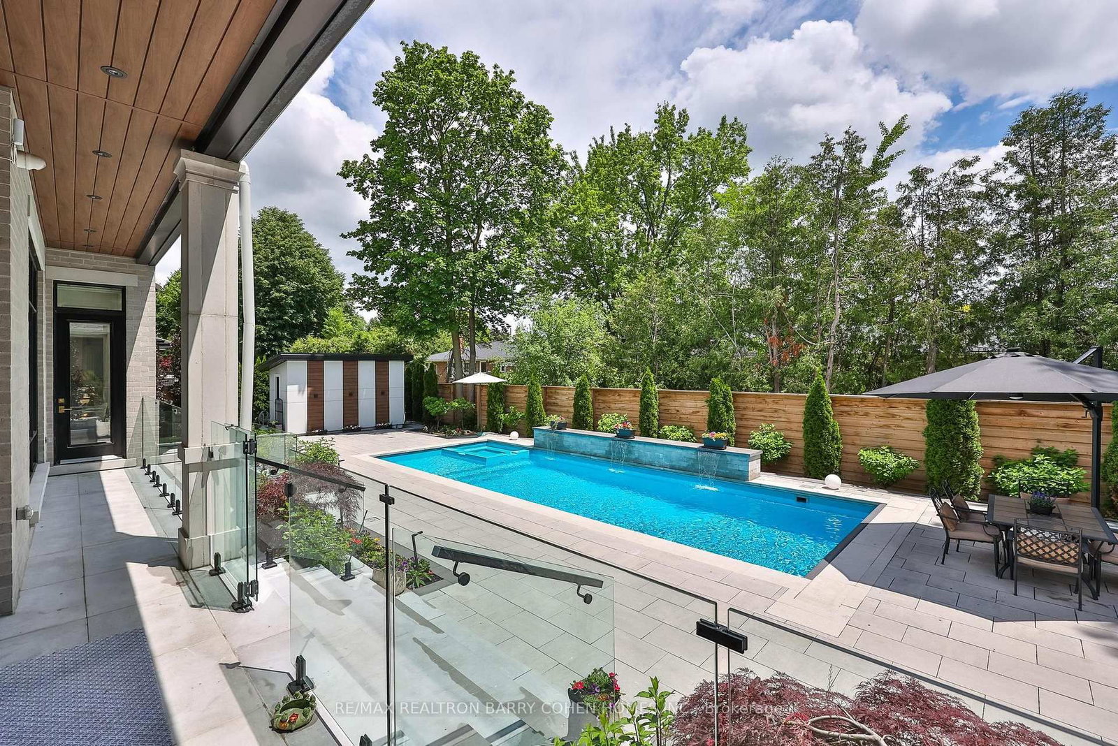 15 Sulgrave Cres, Toronto — 33