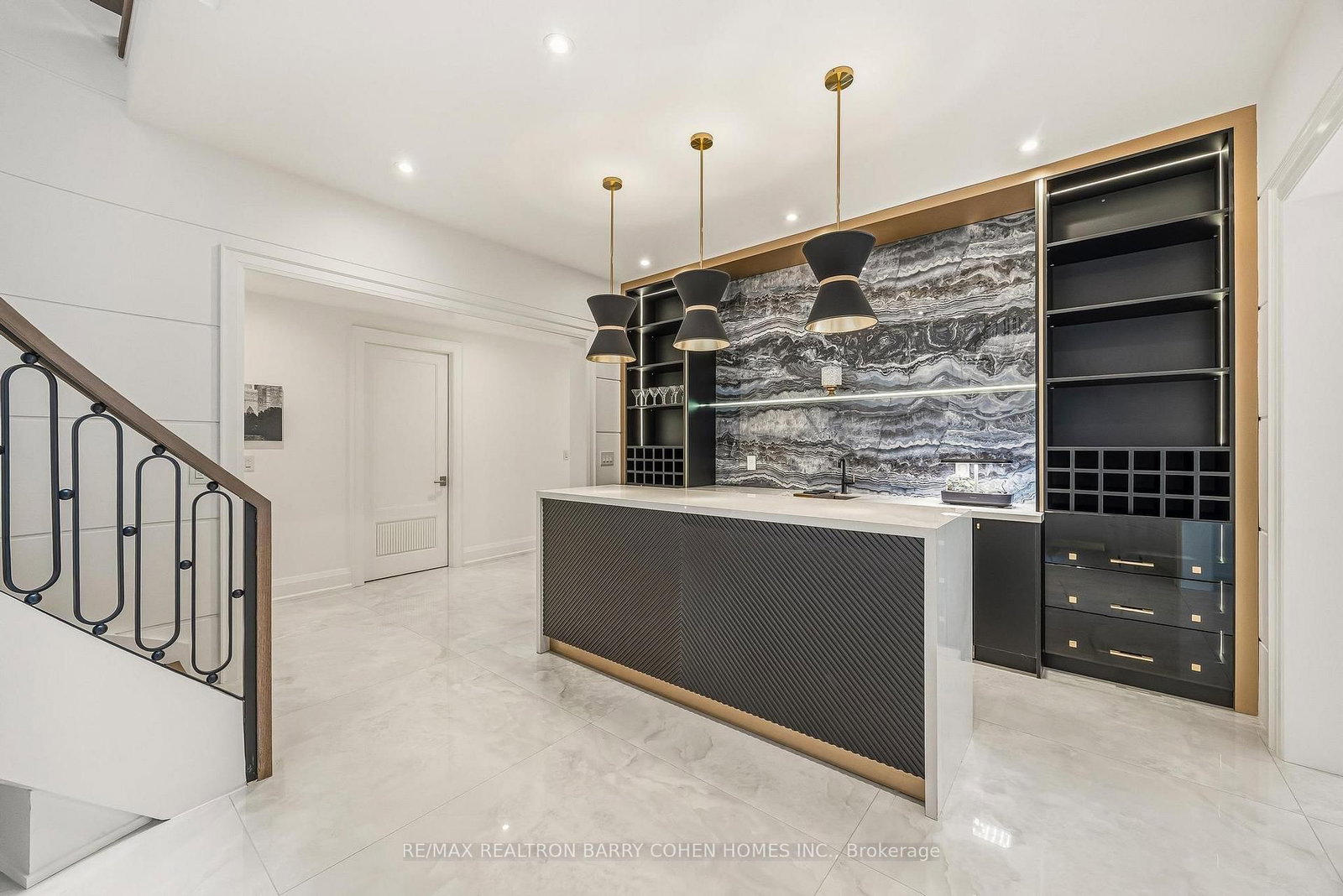 15 Sulgrave Cres, Toronto — 38