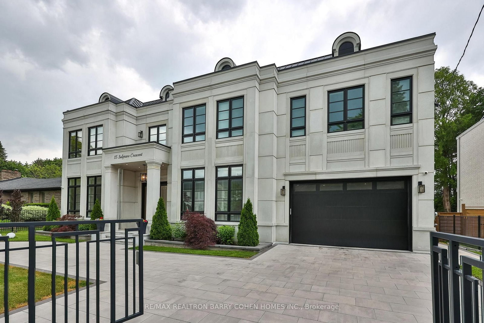 15 Sulgrave Cres, Toronto — 4