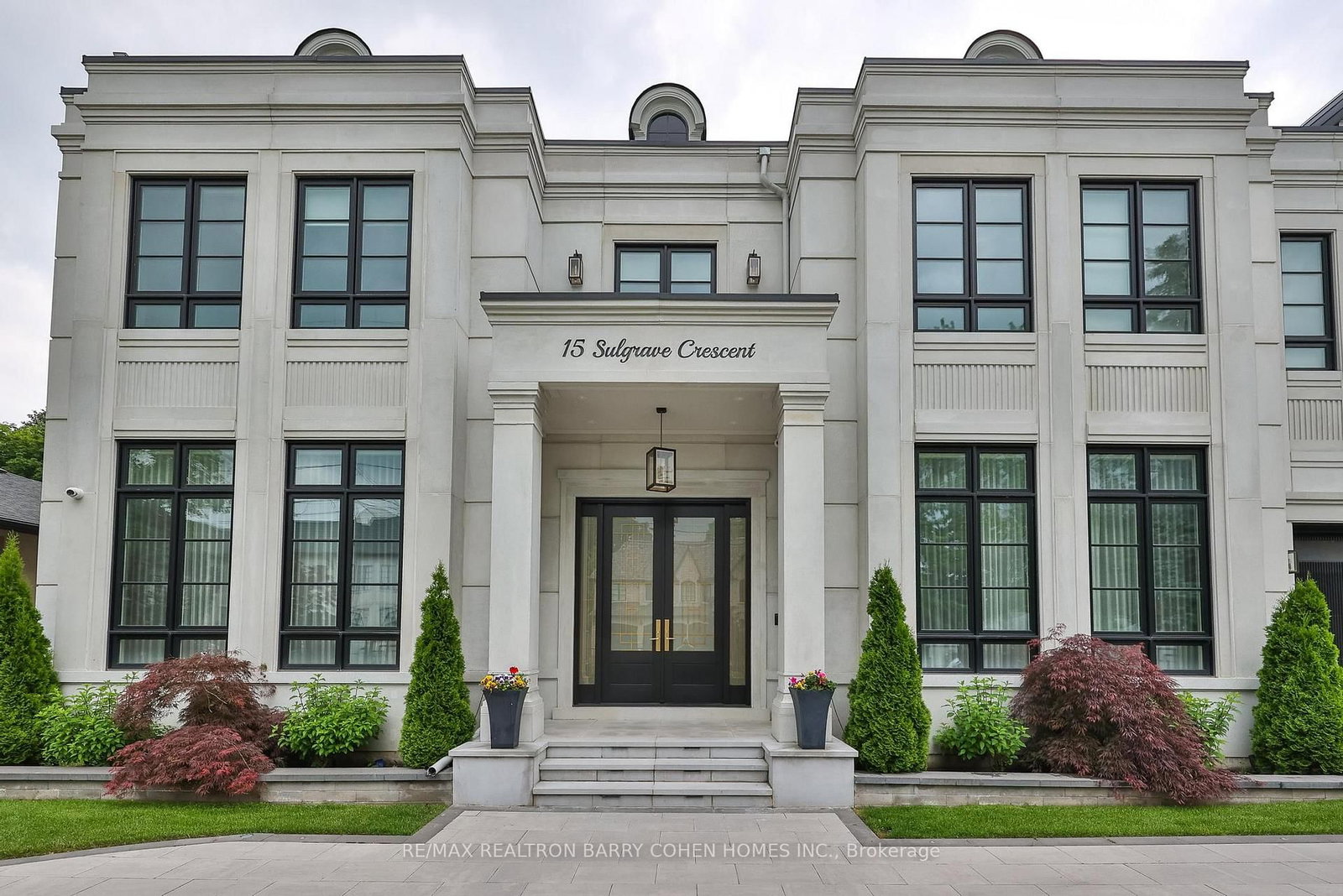 15 Sulgrave Cres, Toronto — 6