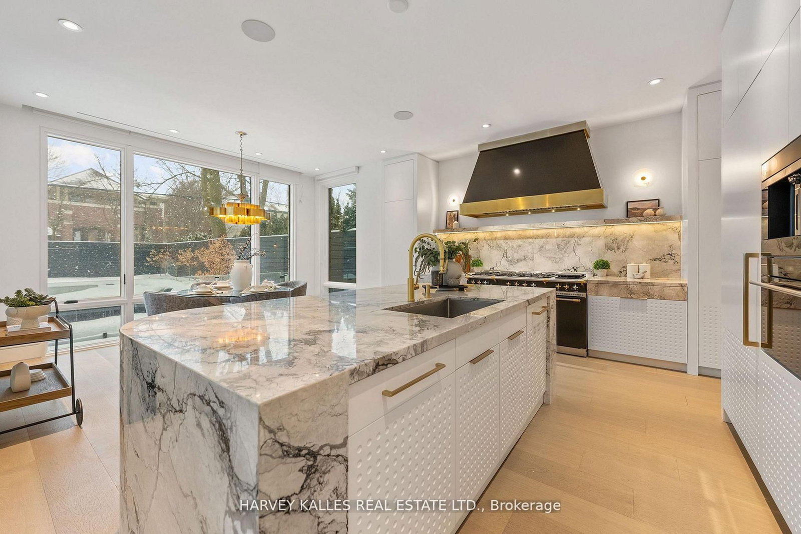 335 Lytton Blvd, Toronto — 11