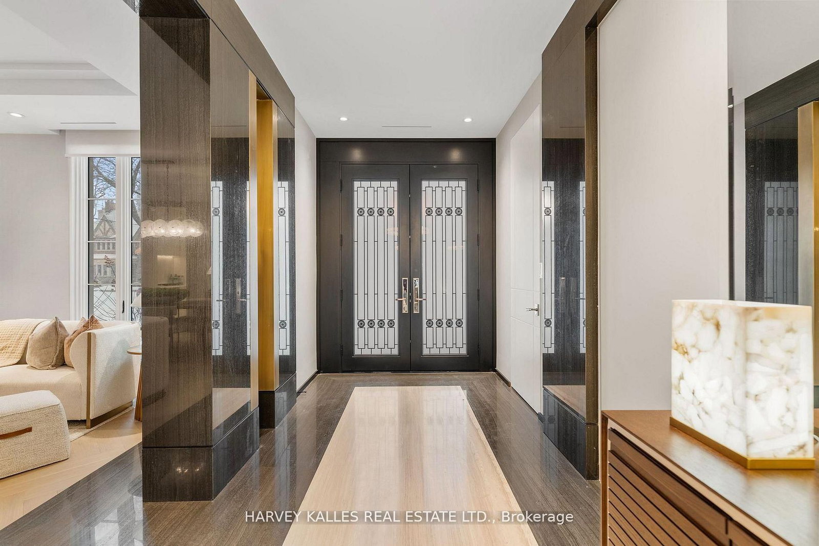 335 Lytton Blvd, Toronto — 2