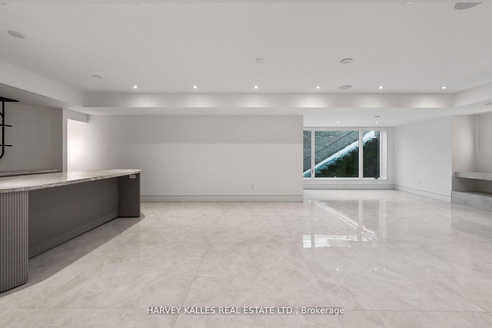 335 Lytton Blvd, Toronto — 34