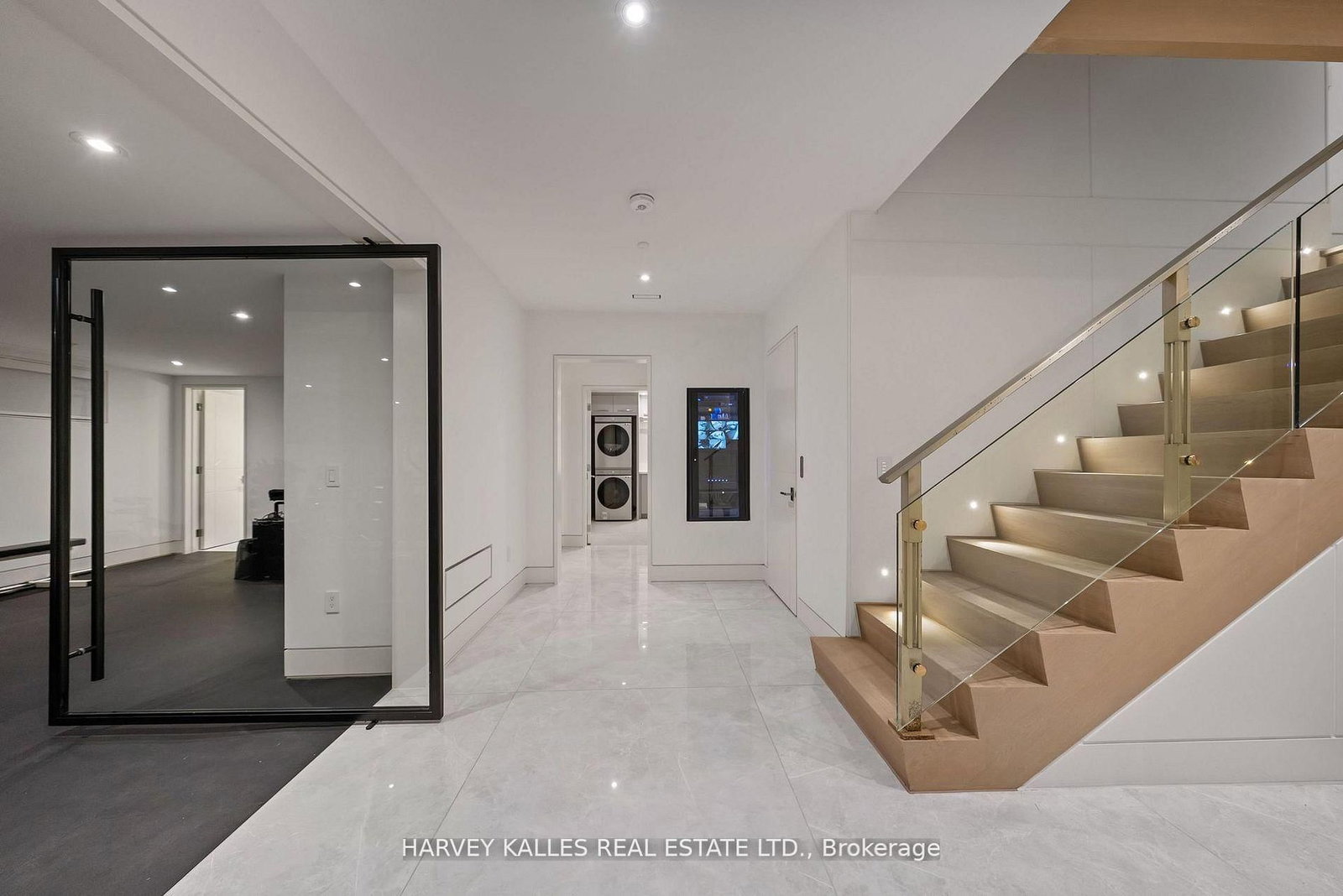 335 Lytton Blvd, Toronto — 39