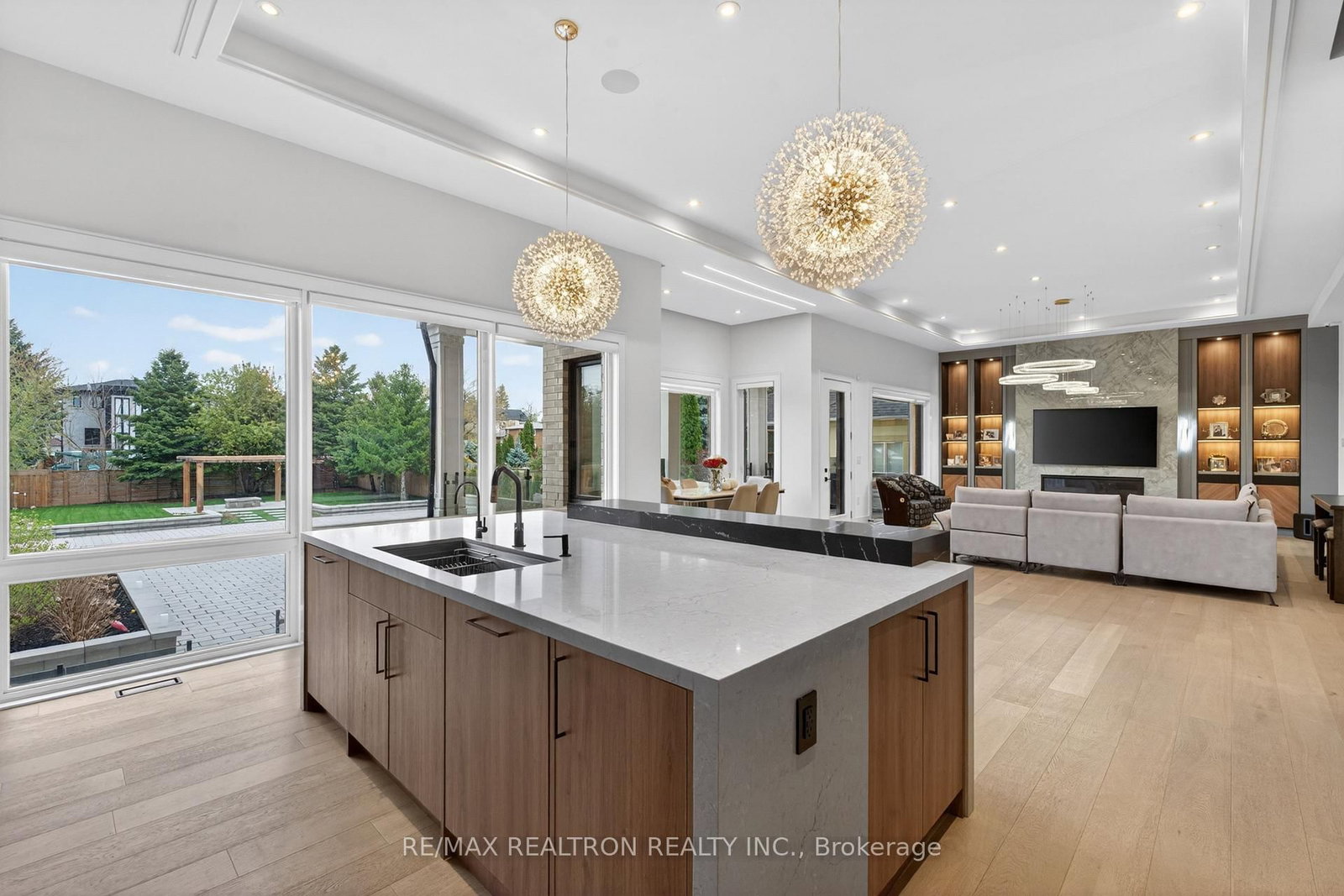 116 OAK Ave, Richmond Hill — 33