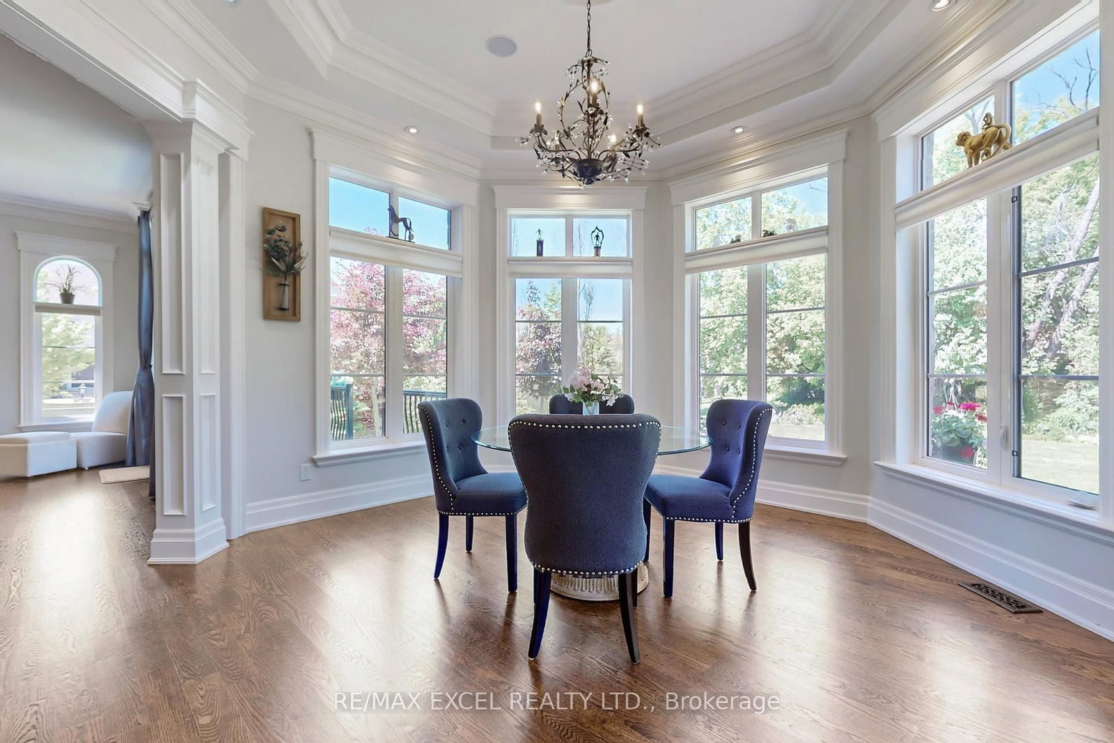 2 Beau Crt, Aurora — 17