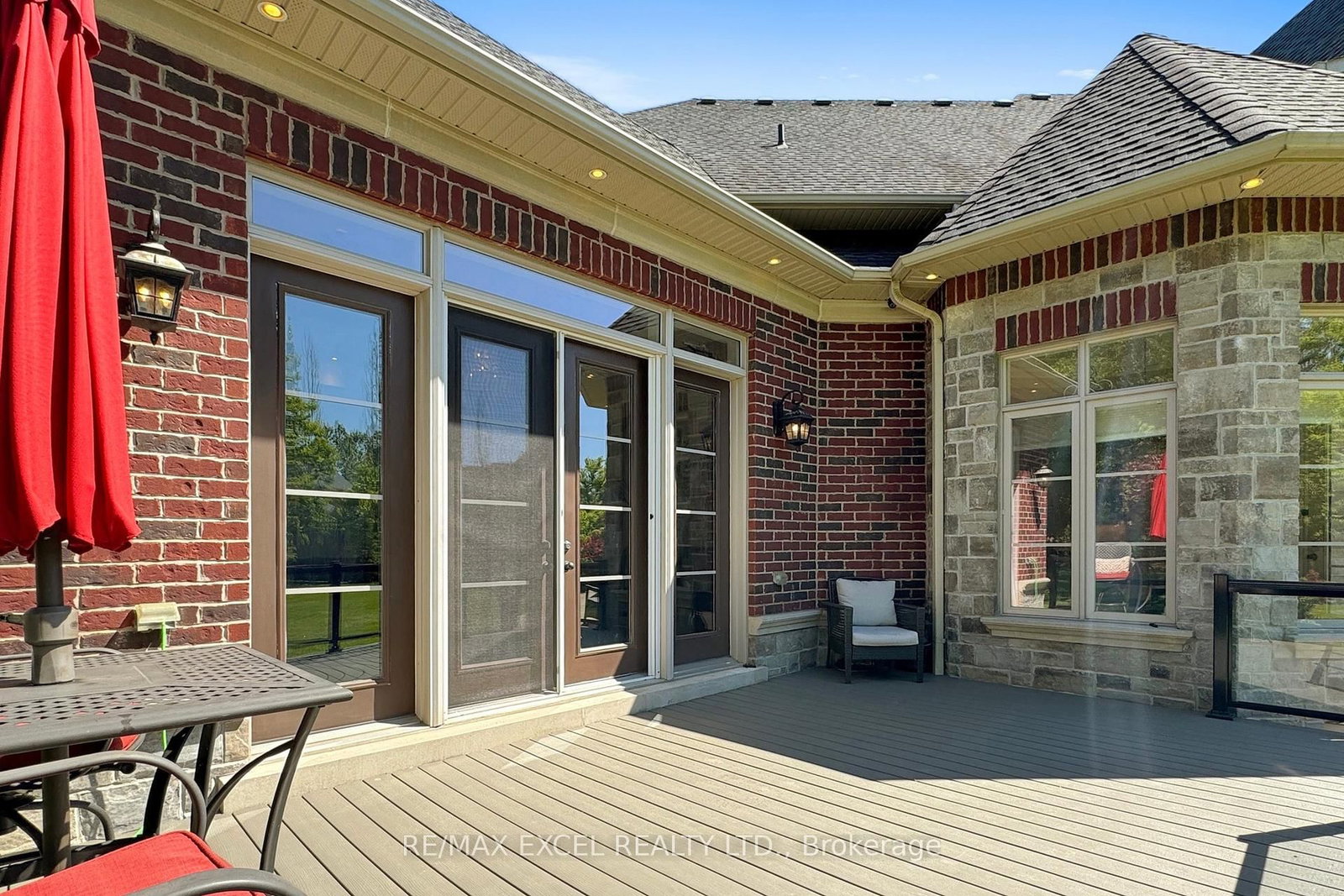 2 Beau Crt, Aurora — 35