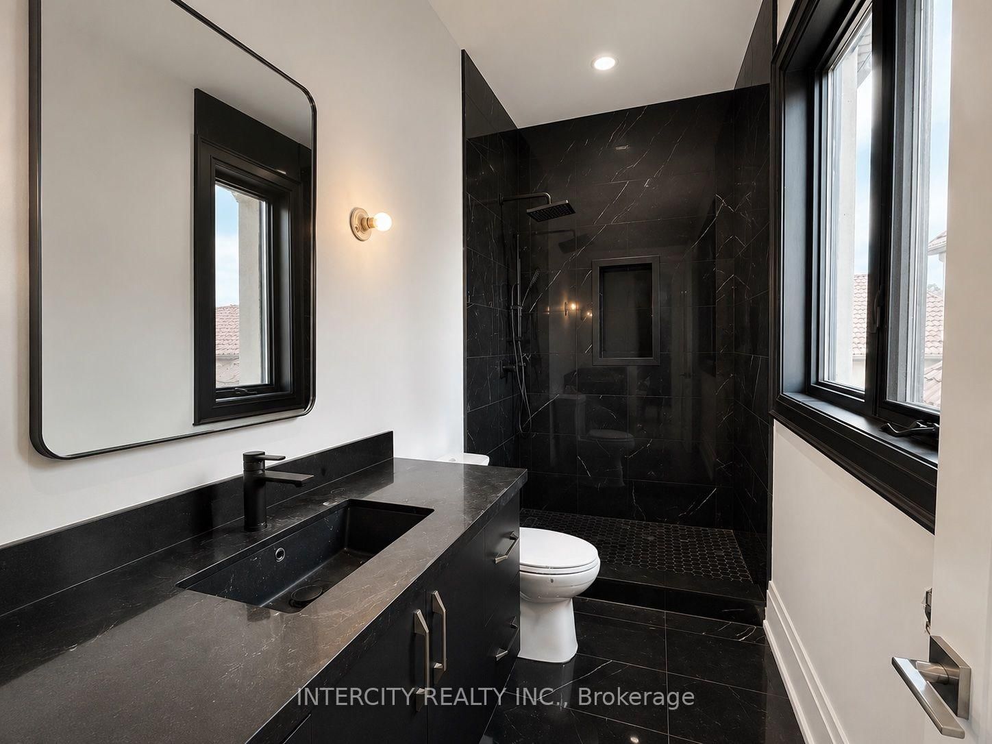16 Creedmore Crt, Vaughan — 45