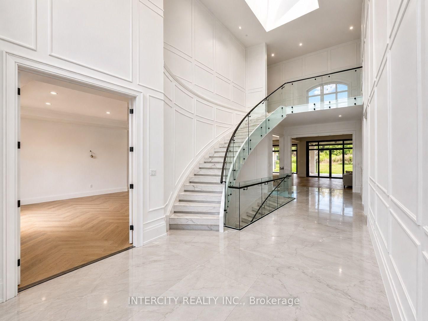 16 Creedmore Crt, Vaughan — 4