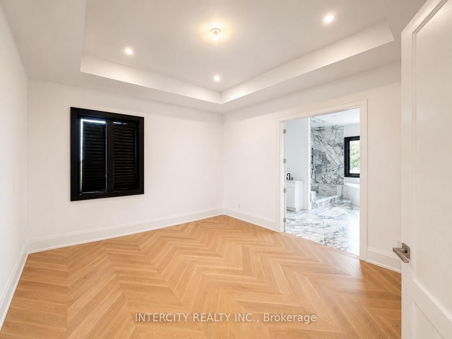 16 Creedmore Crt, Vaughan — 24