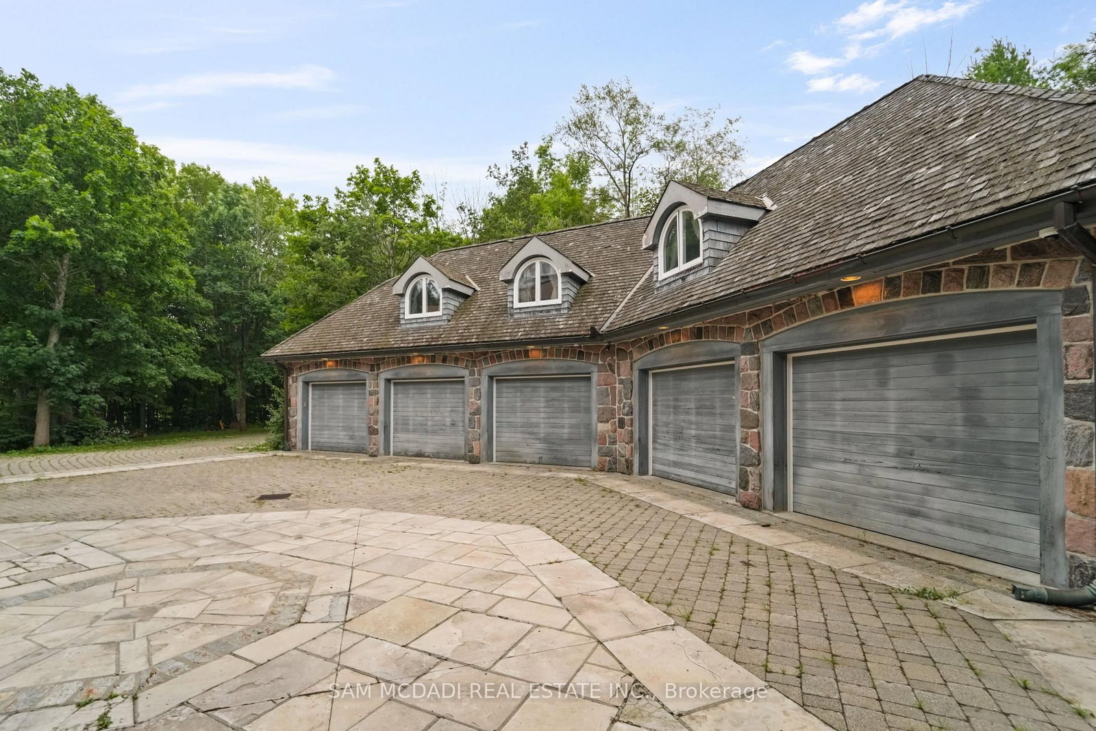 9 Flaherty Lane, Caledon — 3