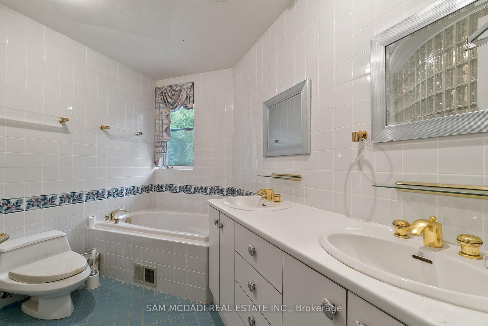 9 Flaherty Lane, Caledon — 30